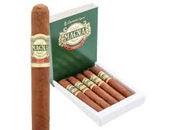 Quesada Casa Magna Liga F Petit Corona